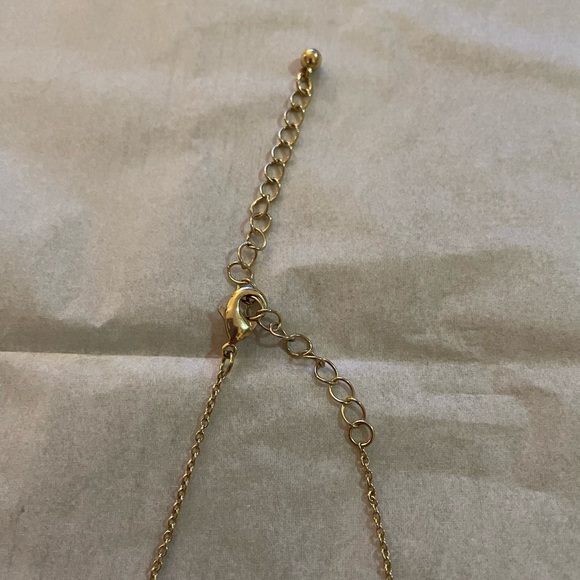 NWOT Marbled Necklace on Gold Chain - Picture 3 of 3